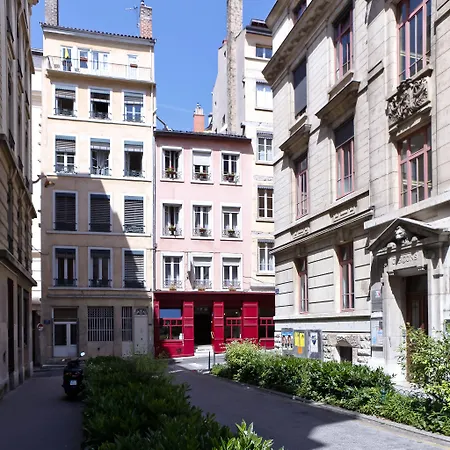 Saint Vincent 호텔