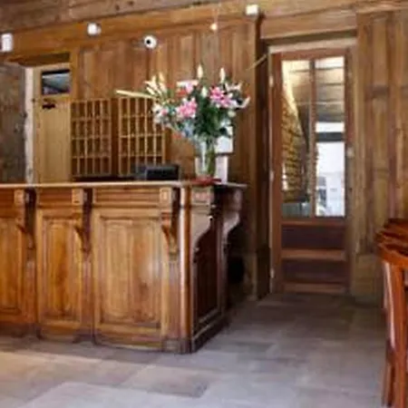 Otel Saint Vincent 3*