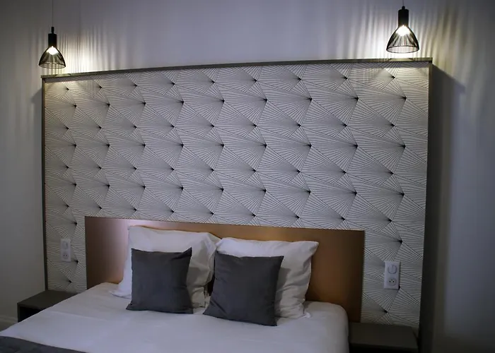 מלון Saint Vincent 3*