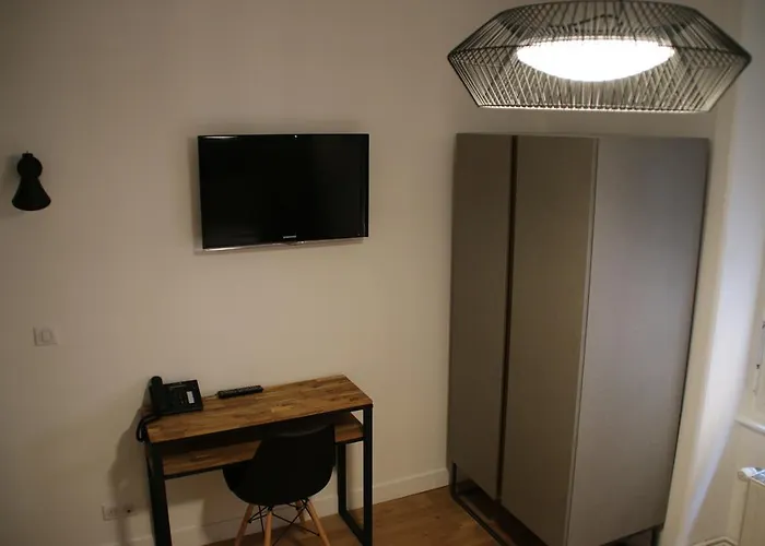 מלון Saint Vincent 3*